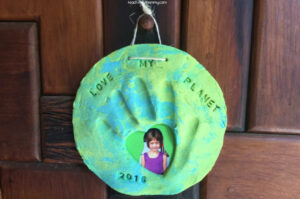 30+ Beautiful Earth Day Crafts for Kids - Non-Toy Gifts