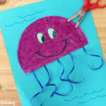 28 Jellyfish Crafts Kids - Summer Ocean / Under The Sea Craft Ideas