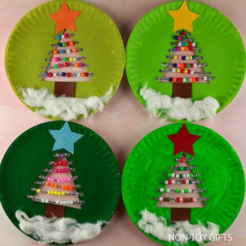 Paper plate Christmas tree craft