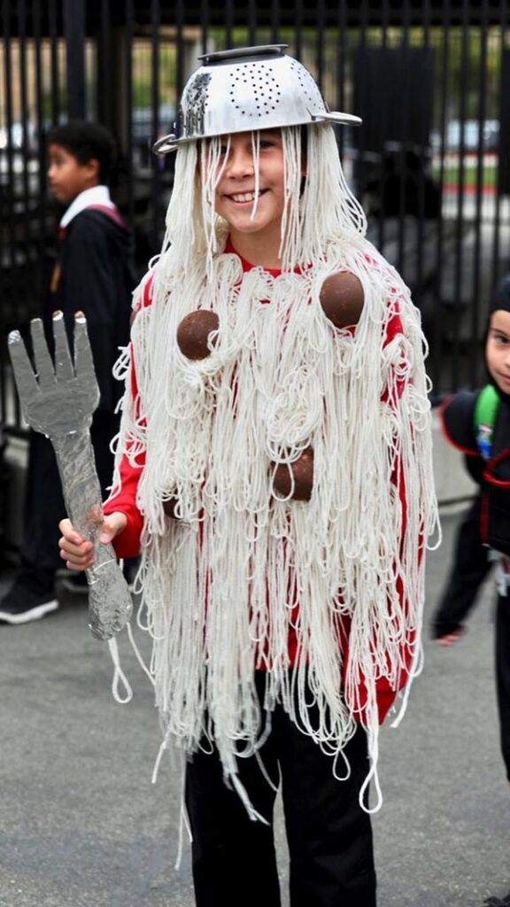 DIY spaghetti and meatballs Halloween costume